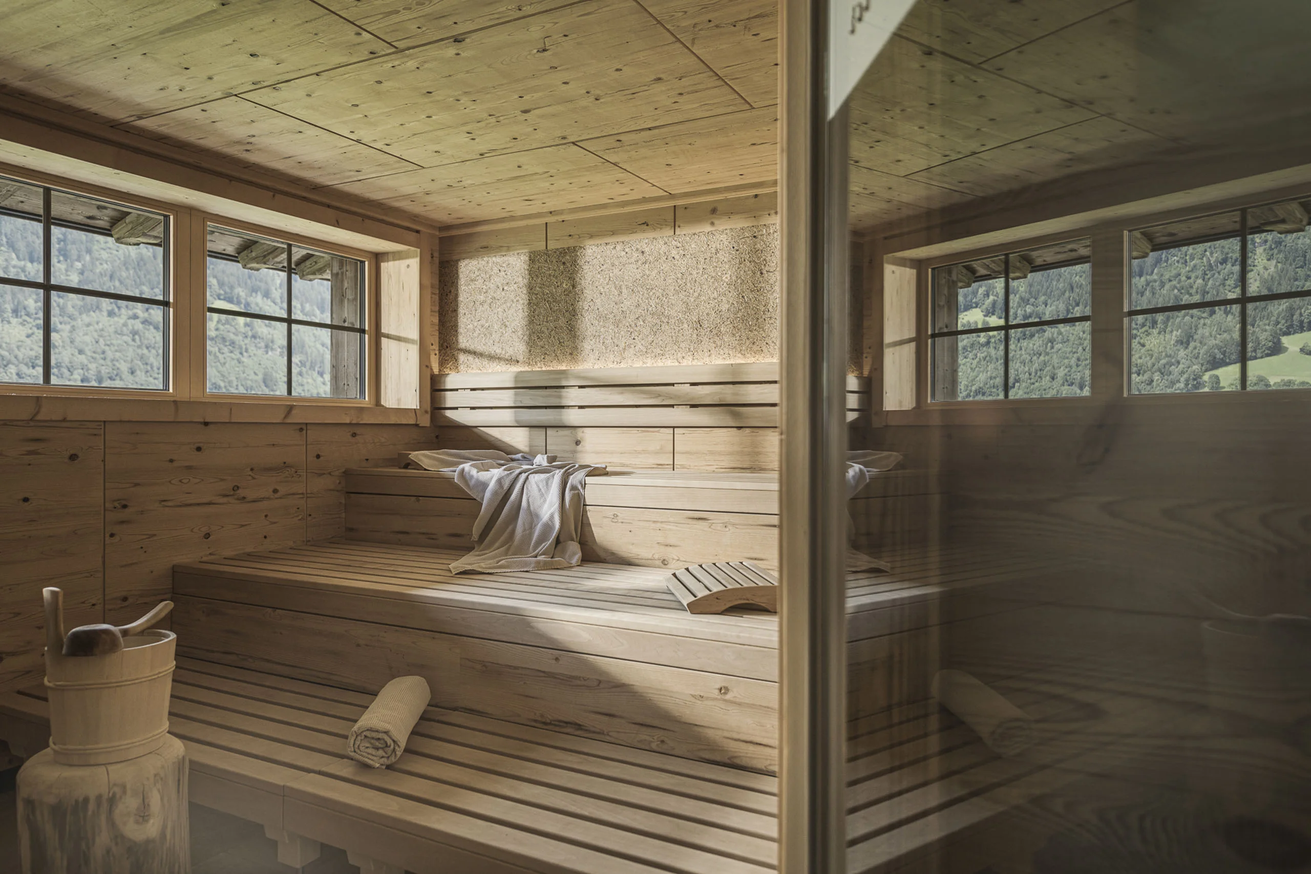 Euer Aparthotel im Zillertal – der Stacherhof Euer Aparthotel im Zillertal – der Stacherhof