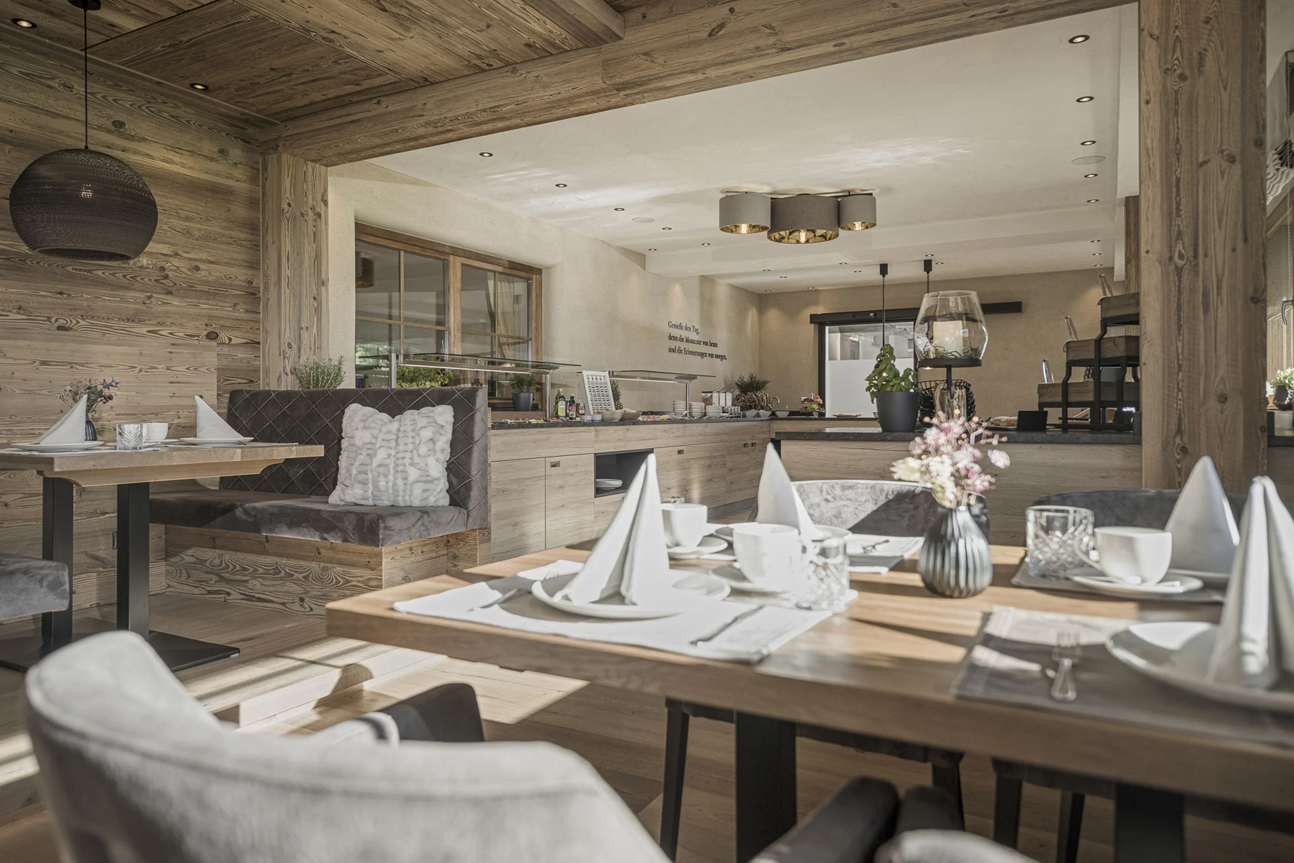 Euer Aparthotel im Zillertal – der Stacherhof Euer Aparthotel im Zillertal – der Stacherhof