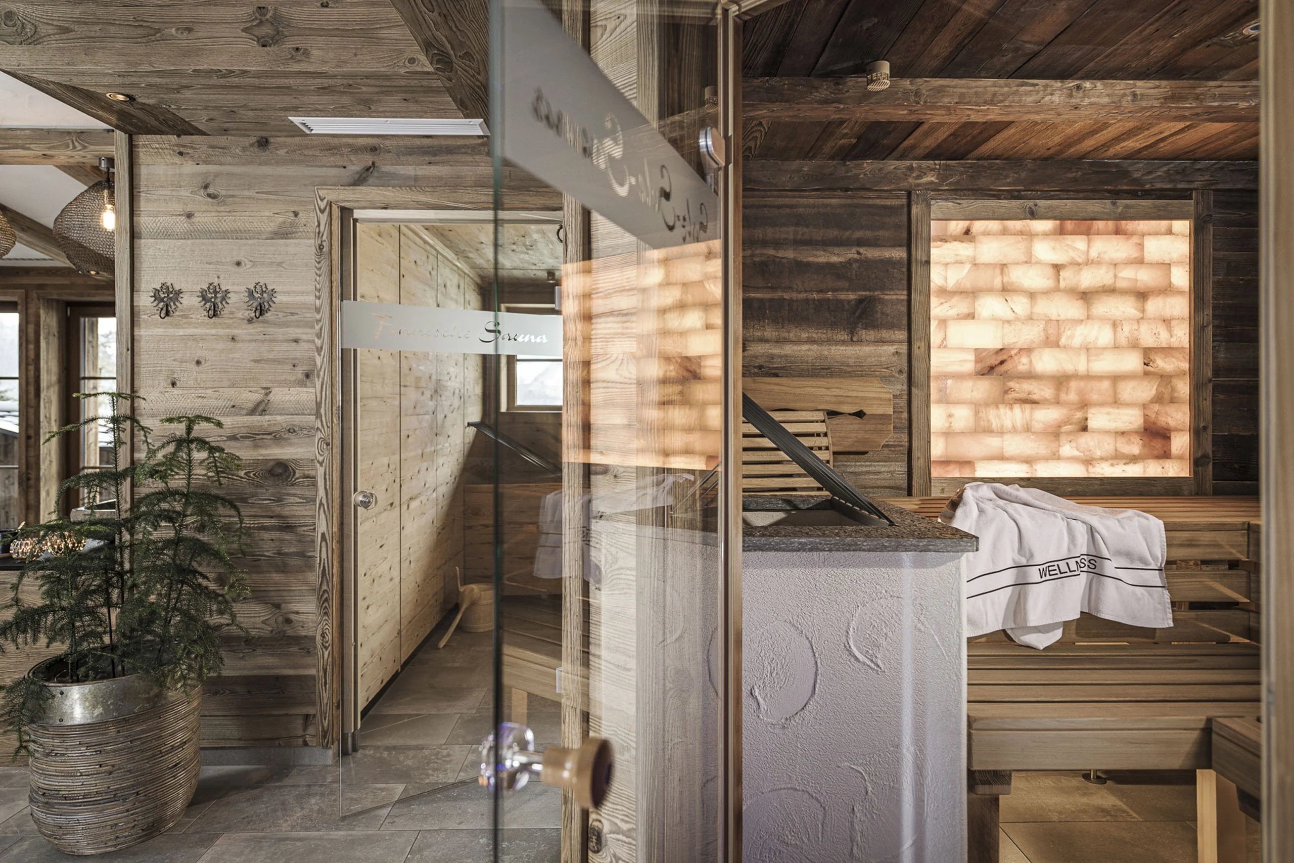 Euer Aparthotel im Zillertal – der Stacherhof Euer Aparthotel im Zillertal – der Stacherhof