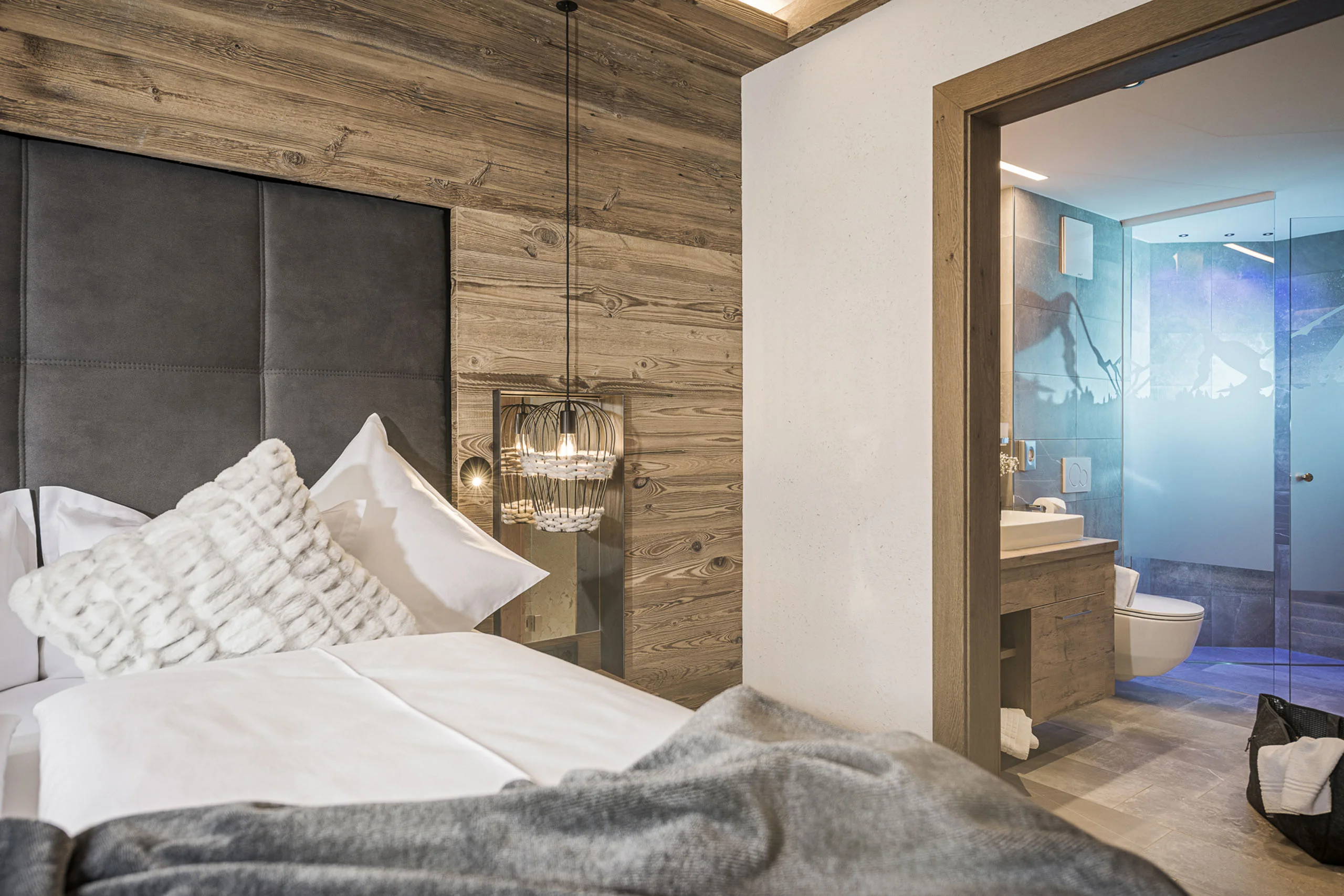 Euer Aparthotel im Zillertal – der Stacherhof Euer Aparthotel im Zillertal – der Stacherhof